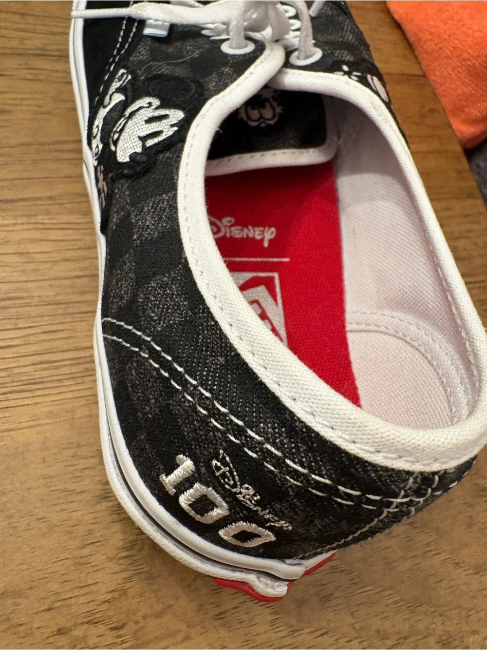 Vans Disney x 100 Black and White Canvas Low-Top Lace-Up Sneakers
